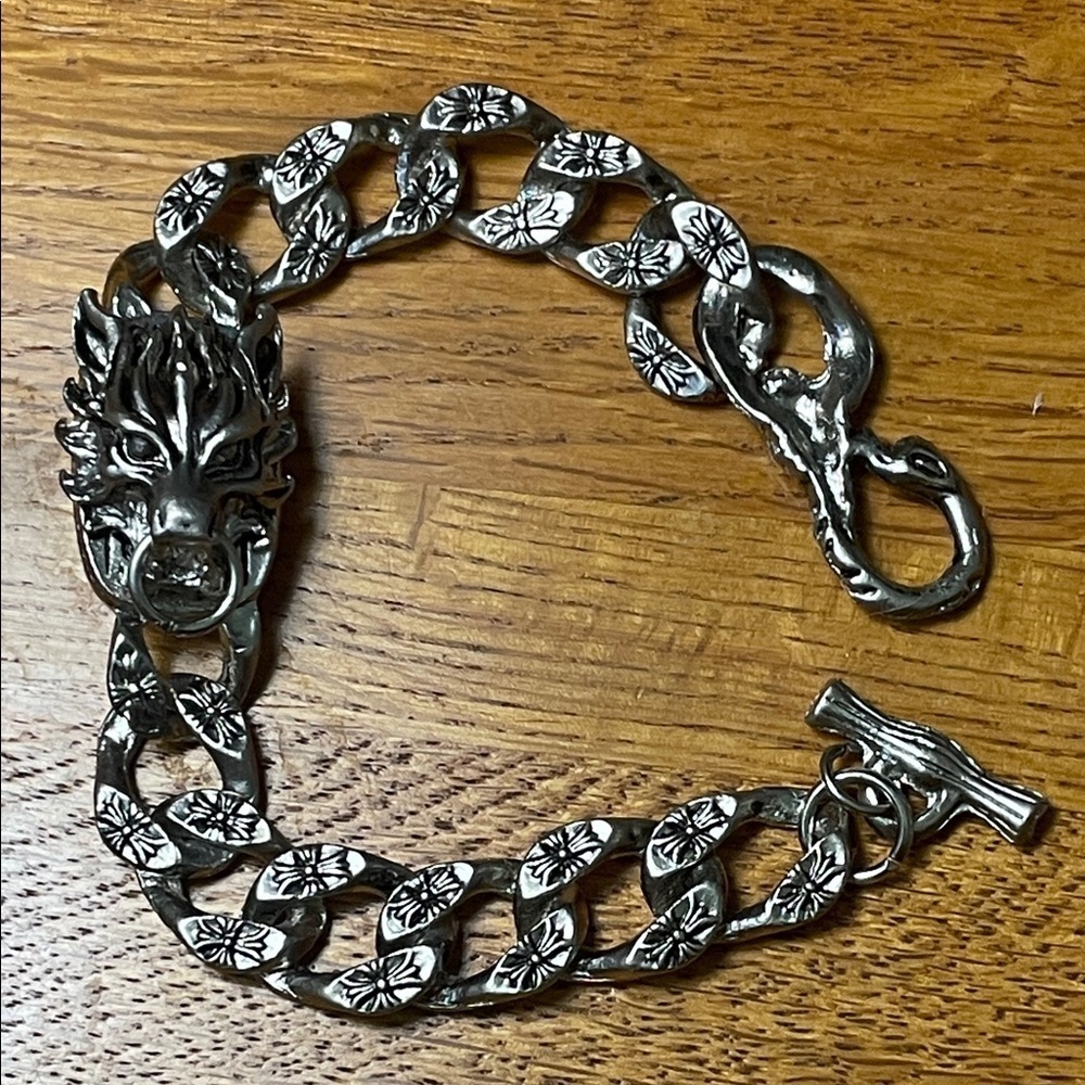Silver tone Dragon Chain Bracelet